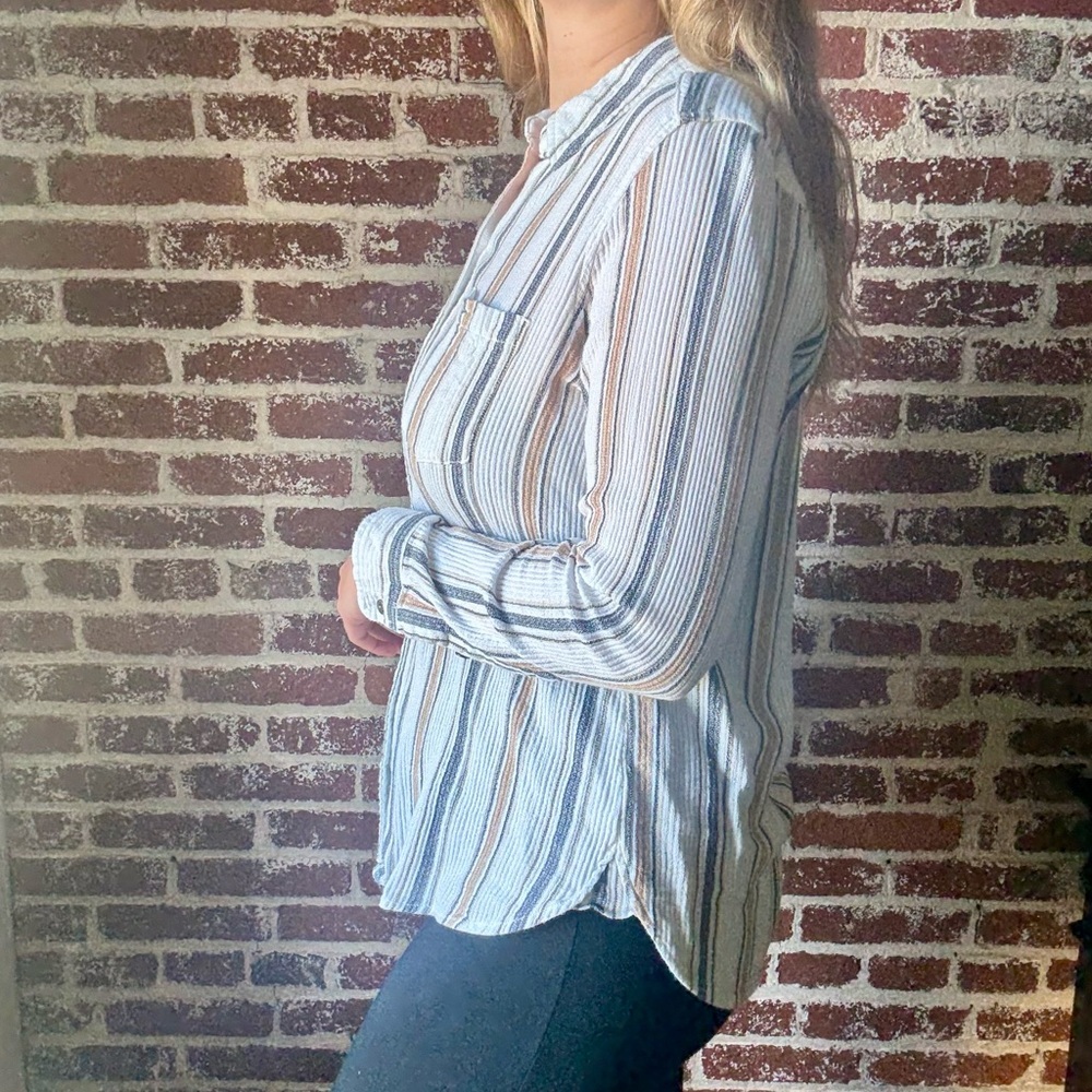 Sonoma Striped button down neutral blouse - Picture 3 of 8